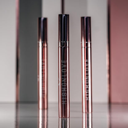HighOnLove Plumping Lip Gloss